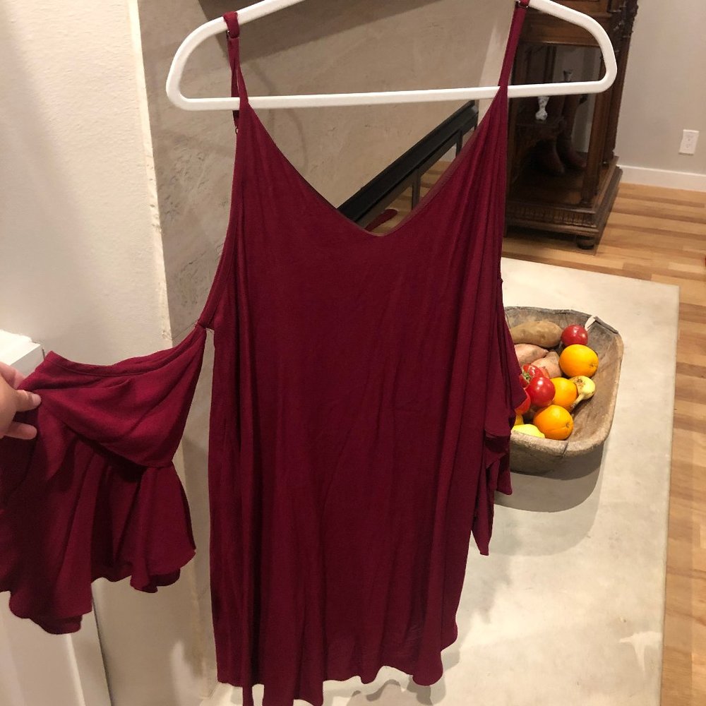 Audrey 3+1 Red Shoulderless Dress